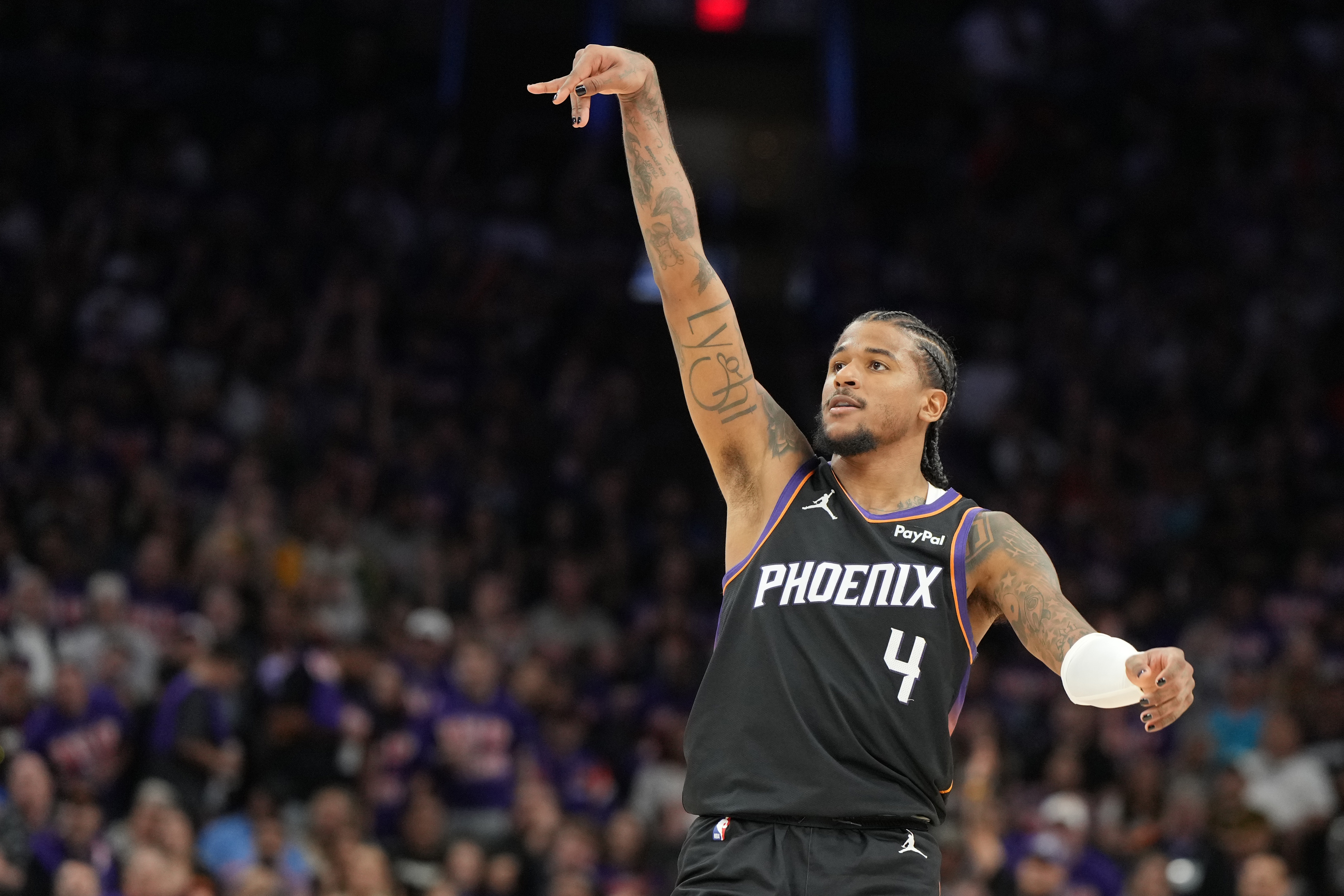 NBA新赛季15大溢价合同:恩比德居首,特雷·杨次之 NBA新赛季15大溢价合同:恩比德居首,特雷·杨次之
