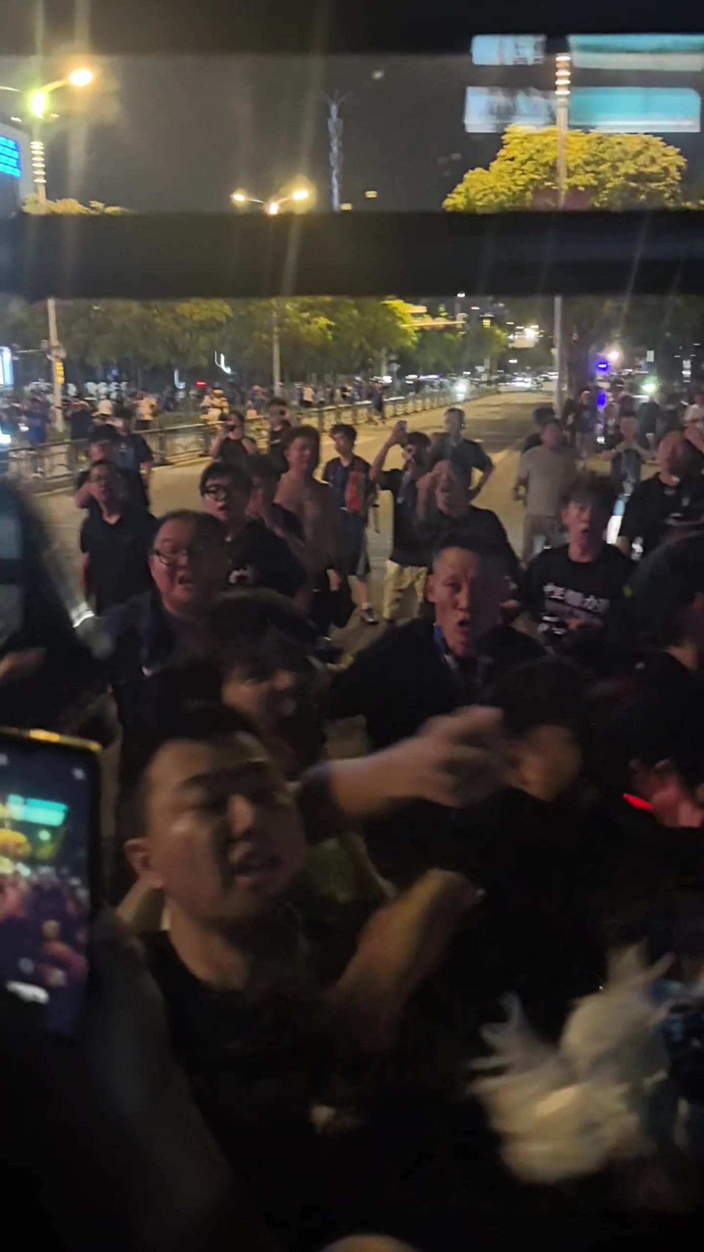 韩乔生：若假借球迷身份做突破底线行为，这类人代表不了任何队